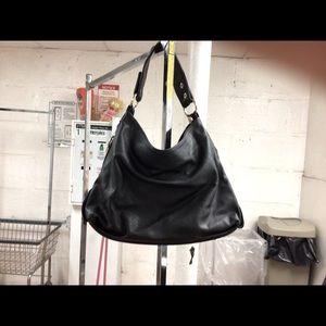 Leather shoulder bag